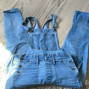 Madewell super cute overalls medium